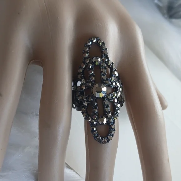 Paparazzi Metallic Black Statement Ring - Picture 6 of 10